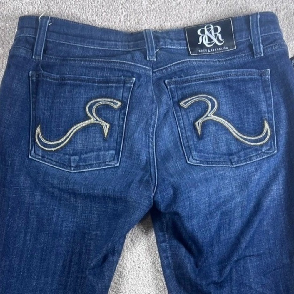 Rock & Republic Stella Straight Leg Jeans Dark Wash Blue Embroidered Size 30
